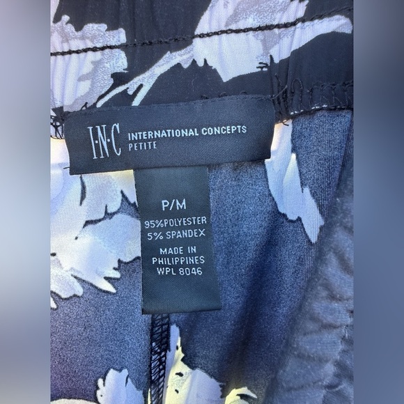 INC Petite Black Bloomcore Floral Romantic Jogger Pants Pockets Drawstring Waist - Picture 5 of 8